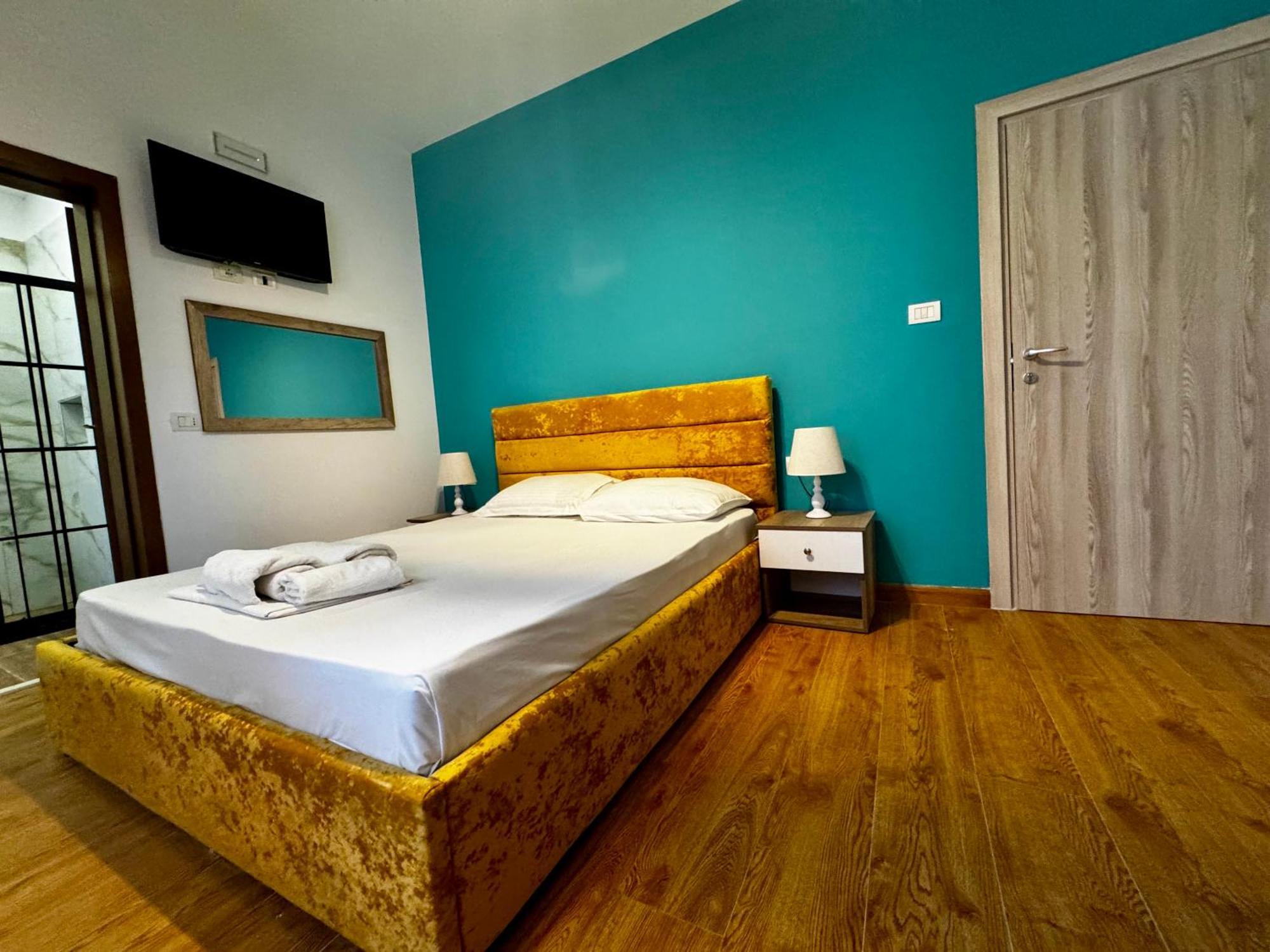 Hotel Globo ดูร์เรส ภายนอก รูปภาพ